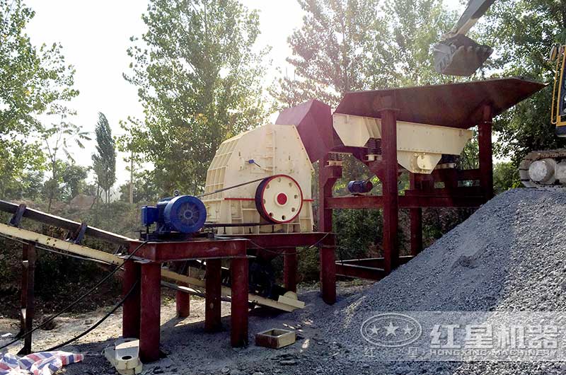 小型碎石機作業現場